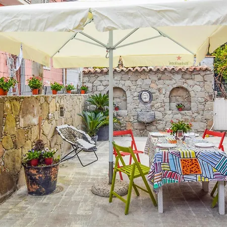 2 Bedroom Awesome In Mitogio Gaggi