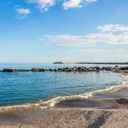 2 Bedroom Awesome In Mitogio
