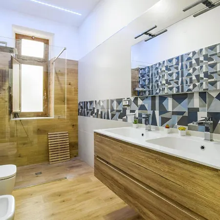 Feriehus Amazing In Mitogio With Wifi