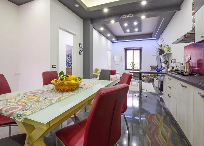 Amazing In Mitogio With Wifi Casa vacanze Gaggi