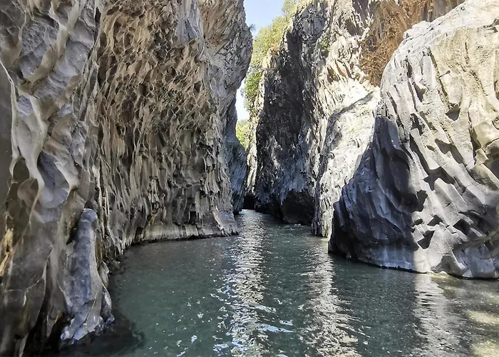 Amazing In Mitogio With Wifi * Gaggi